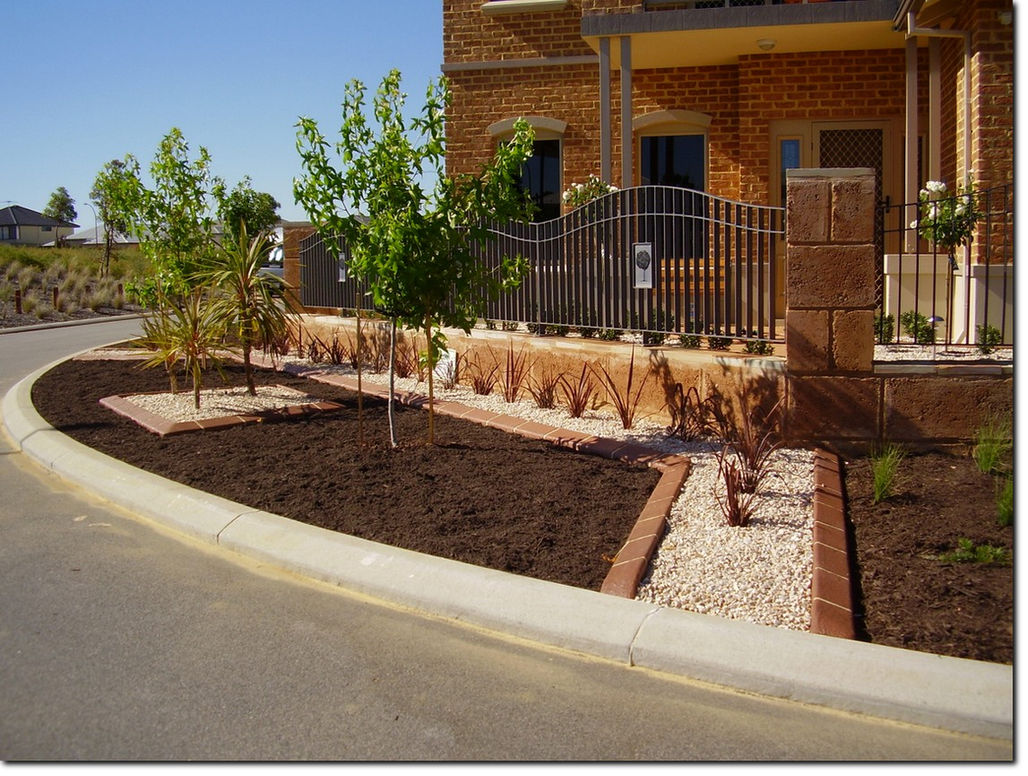 Fawn Garden Edging, Kerbing near Marangaroo
